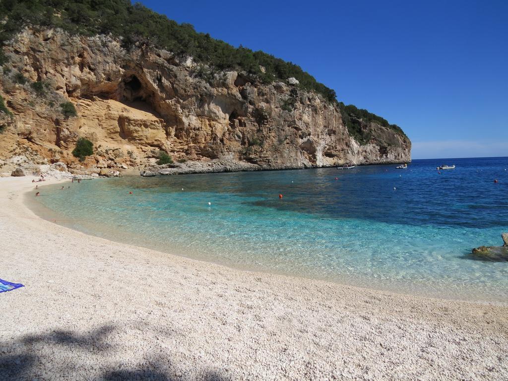Appartamento Mariolu 3 ซานตามาเรีย นาวาร์เรเซ ภายนอก รูปภาพ